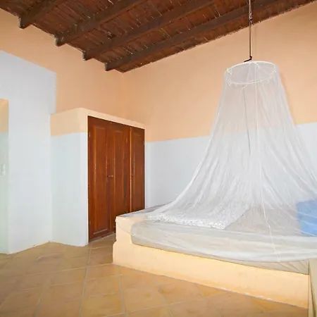 La Hoya Semesterbostad